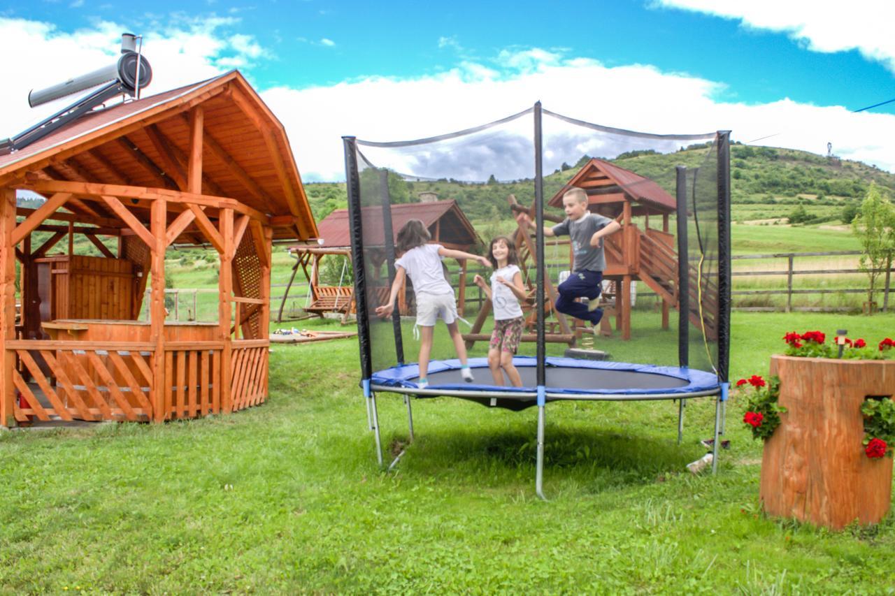 Mano Kulcsoshazak Villa Praid Ngoại thất bức ảnh